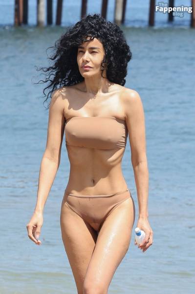 Massiel Taveras Displays Her Summer-Ready Body in Malibu (46 Photos) - Dominica - city Malibu on modeladdicts.com