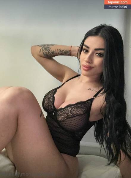 Ashewyn aka ashlynnstorm Nude Leaks OnlyFans on modeladdicts.com