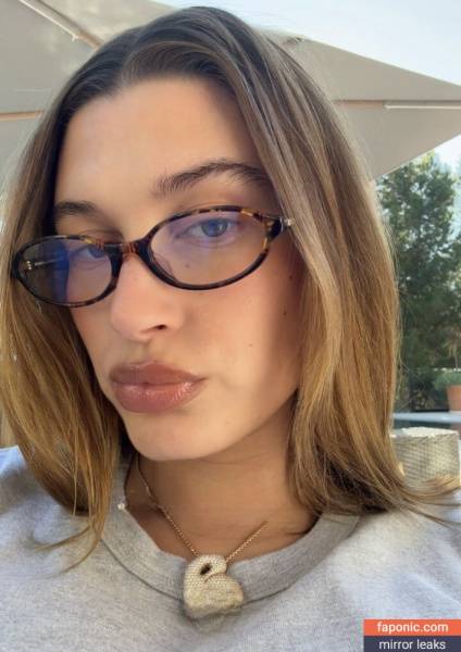 Hailey Baldwin aka haileybieber Nude Leaks on modeladdicts.com